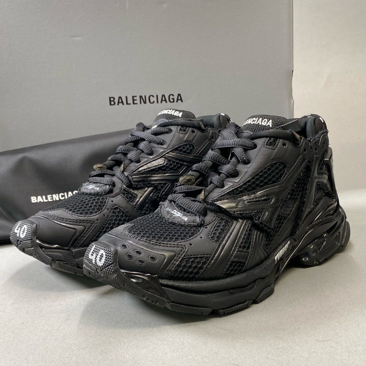 バレンシアガ 4j23 BALENCIAGA バレンシアガ RUNNER ローカットスニーカー シューズ
