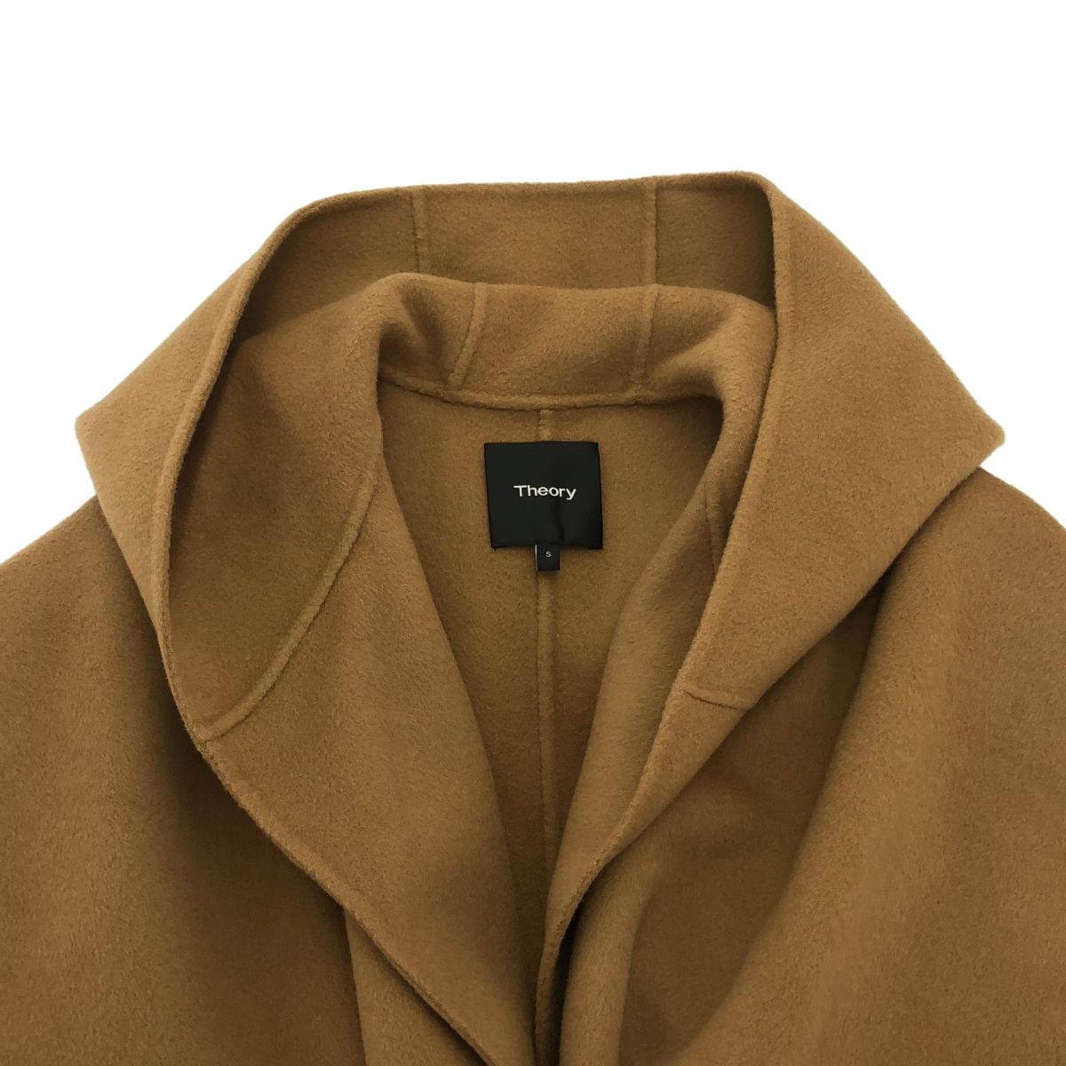 セオリー　Theory ケープポンチョ ベージュ 2025年最新】セオリーポンチョの人気アイテム - メルカリ