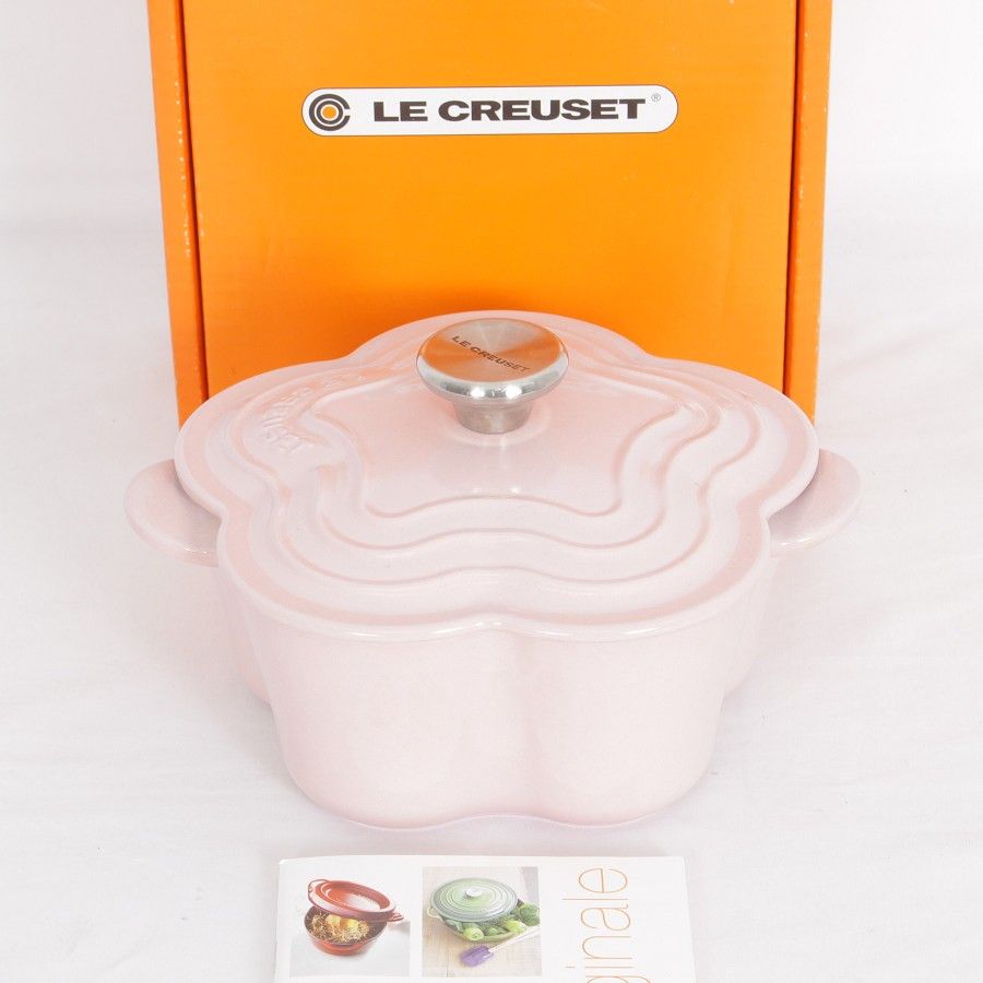 Le Creuset ルクルーゼ ココットフルール 16cm（ル・クルーゼ