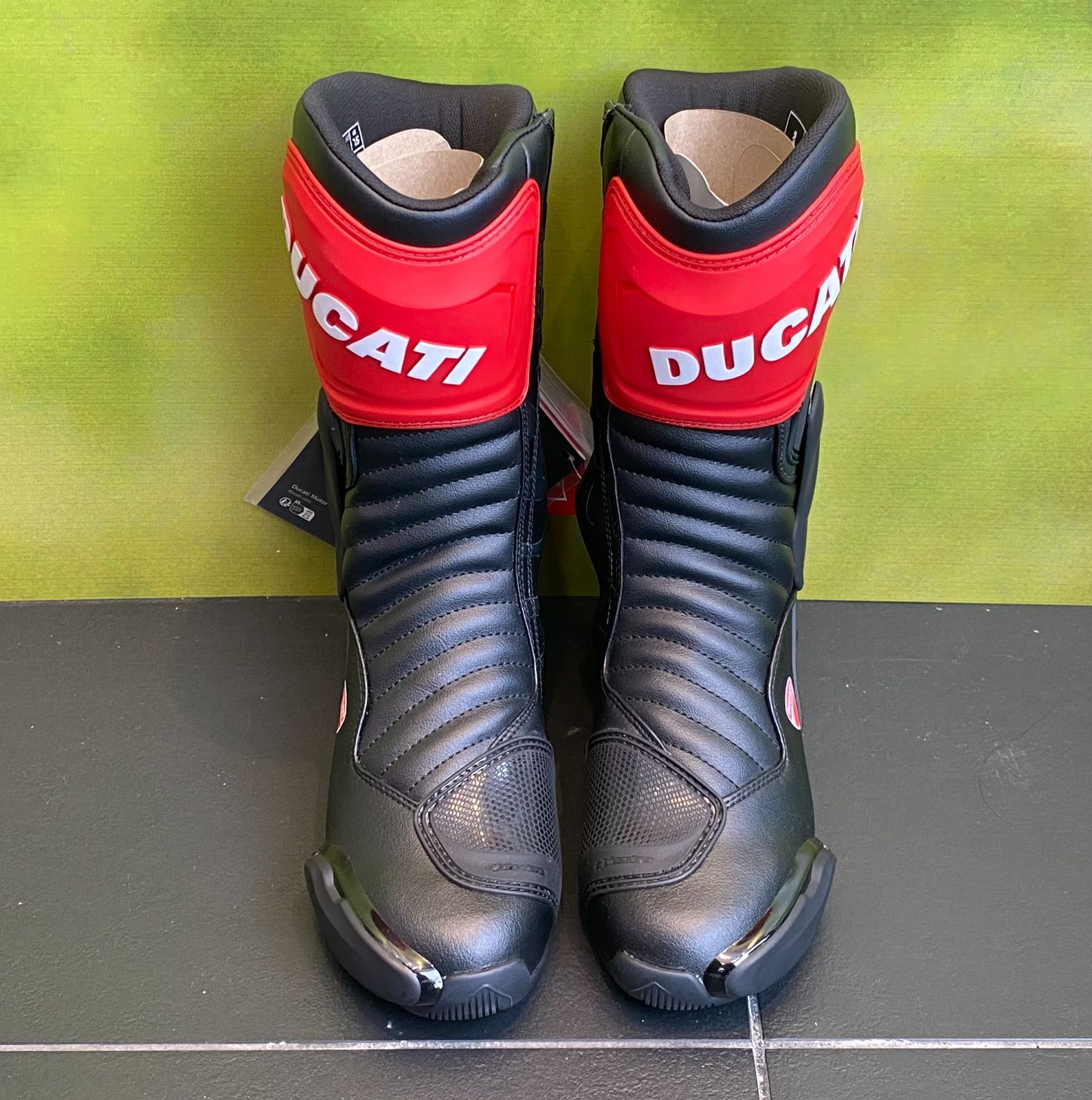 ｽﾎﾟｰﾂﾂｰﾘﾝｸﾞﾌﾞｰﾂ ﾒﾝｽﾞ Ducati ｻｲｽﾞ41 約26ｃｍ相当 WWW_NOITHATQUANGTHANH_NET