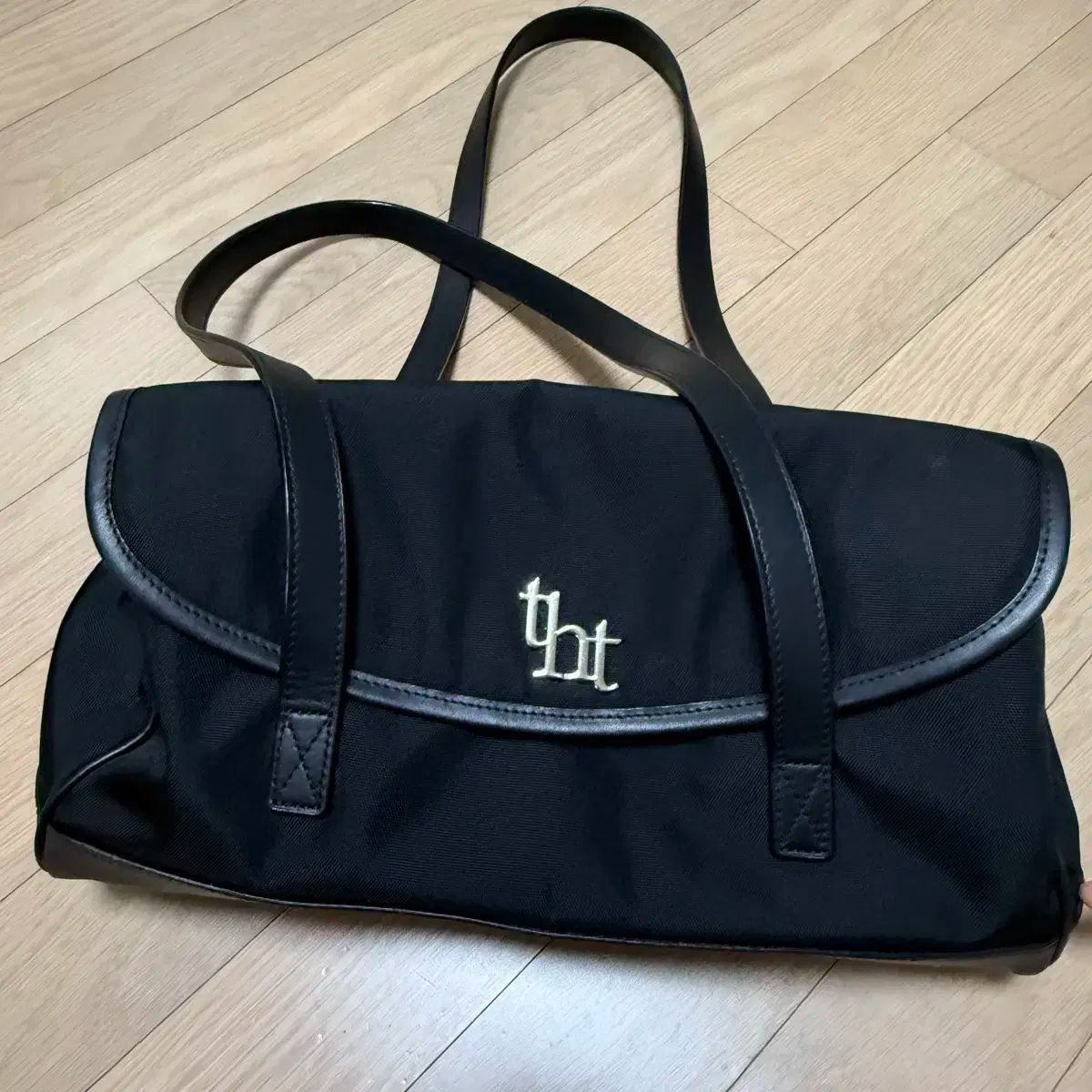 【threetimes】Acorn shoulder bag ショルダーバッグ threetimes(スリータイムズ) threetimes acorn ショルダーバッグ