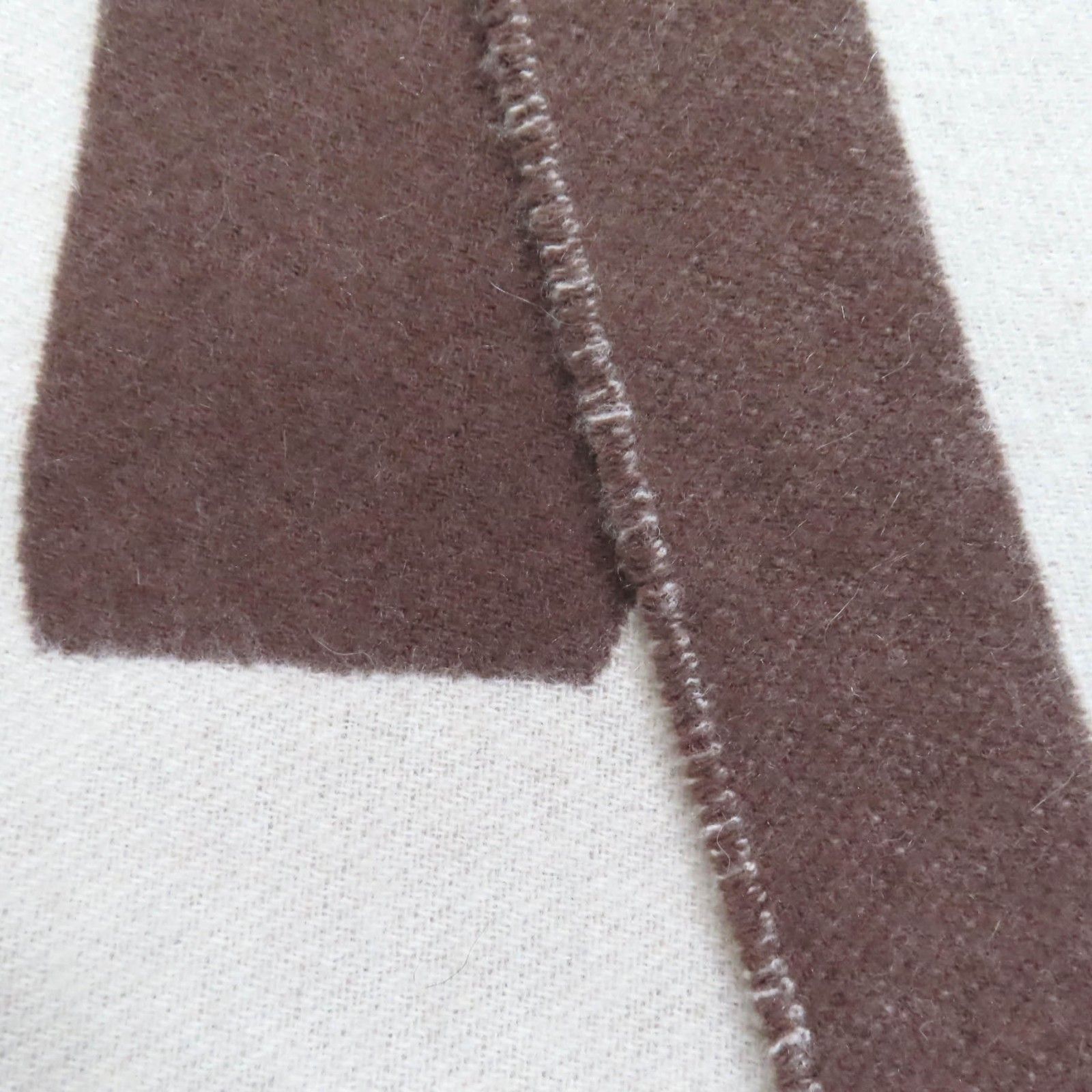 未使用品◇HERMES エルメス サングル ア ブックル カシミヤ100% 未使用  