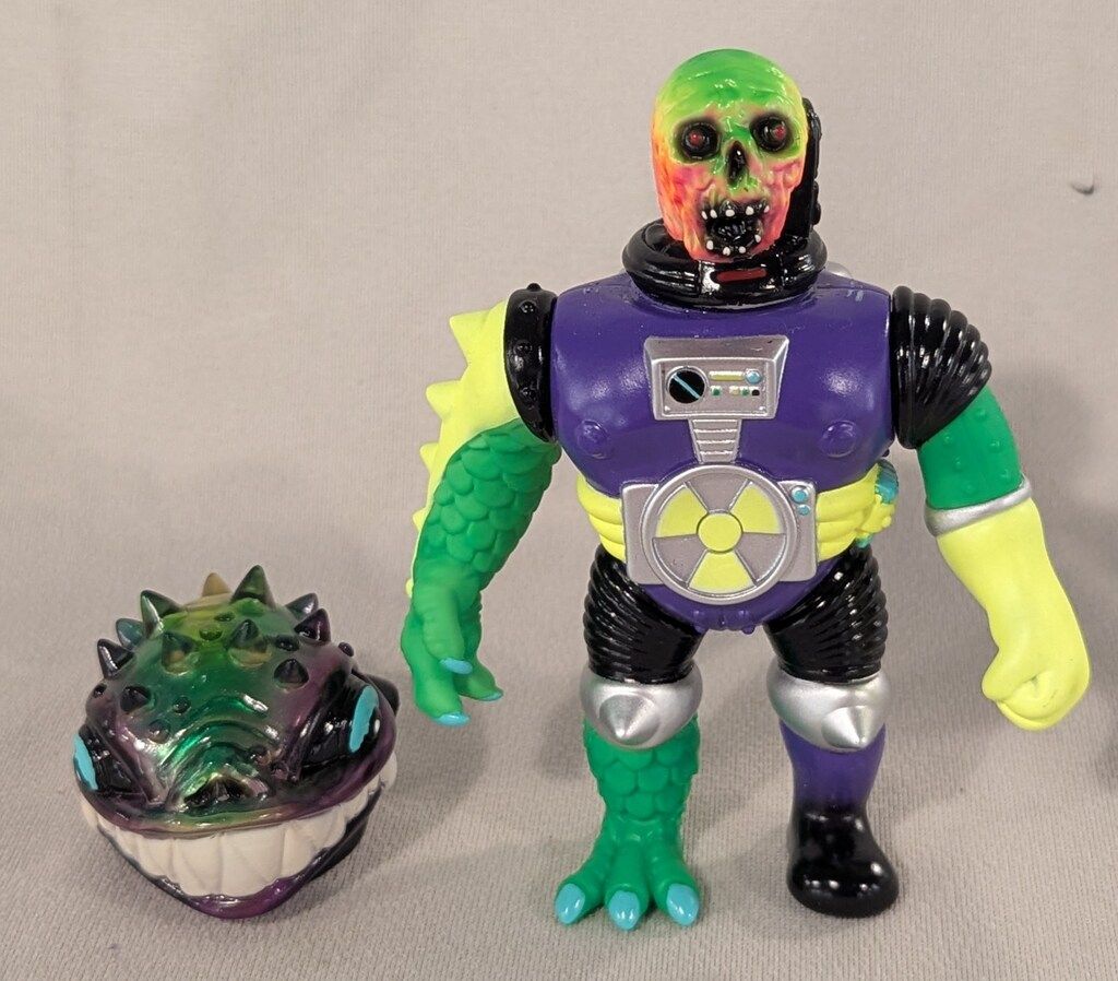 【未使用】8マン ソフトビニール人形 AKASHICKRECORDSTOYS ソフトビニール人形 REDEEMBOY 変更の男