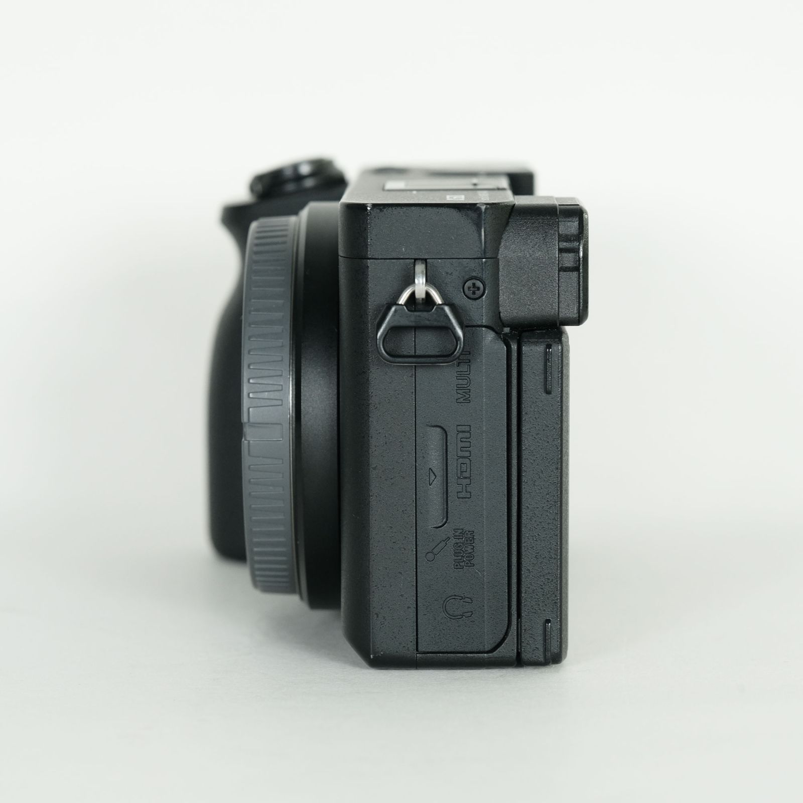 SONY α6600 ILCE-6600 ボディ + 純正充電器 SONY BC-QZ1 NP-FZ100 Sony