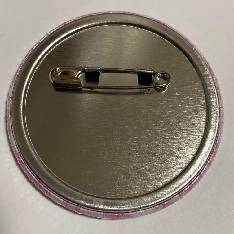名探偵コナン コナンカフェ 2020 毛利蘭 缶バッジ 美品 名探偵コナン カフェ 2020 缶バッジ 毛利蘭 - メルカリ