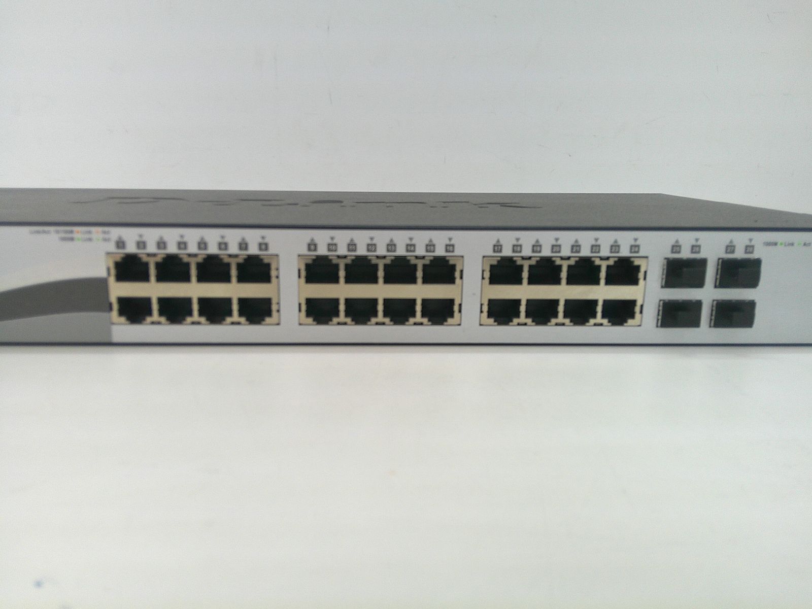 スイッチハブD-LinkスマートスイッチングハブDGS-1210-28ポート Z0183