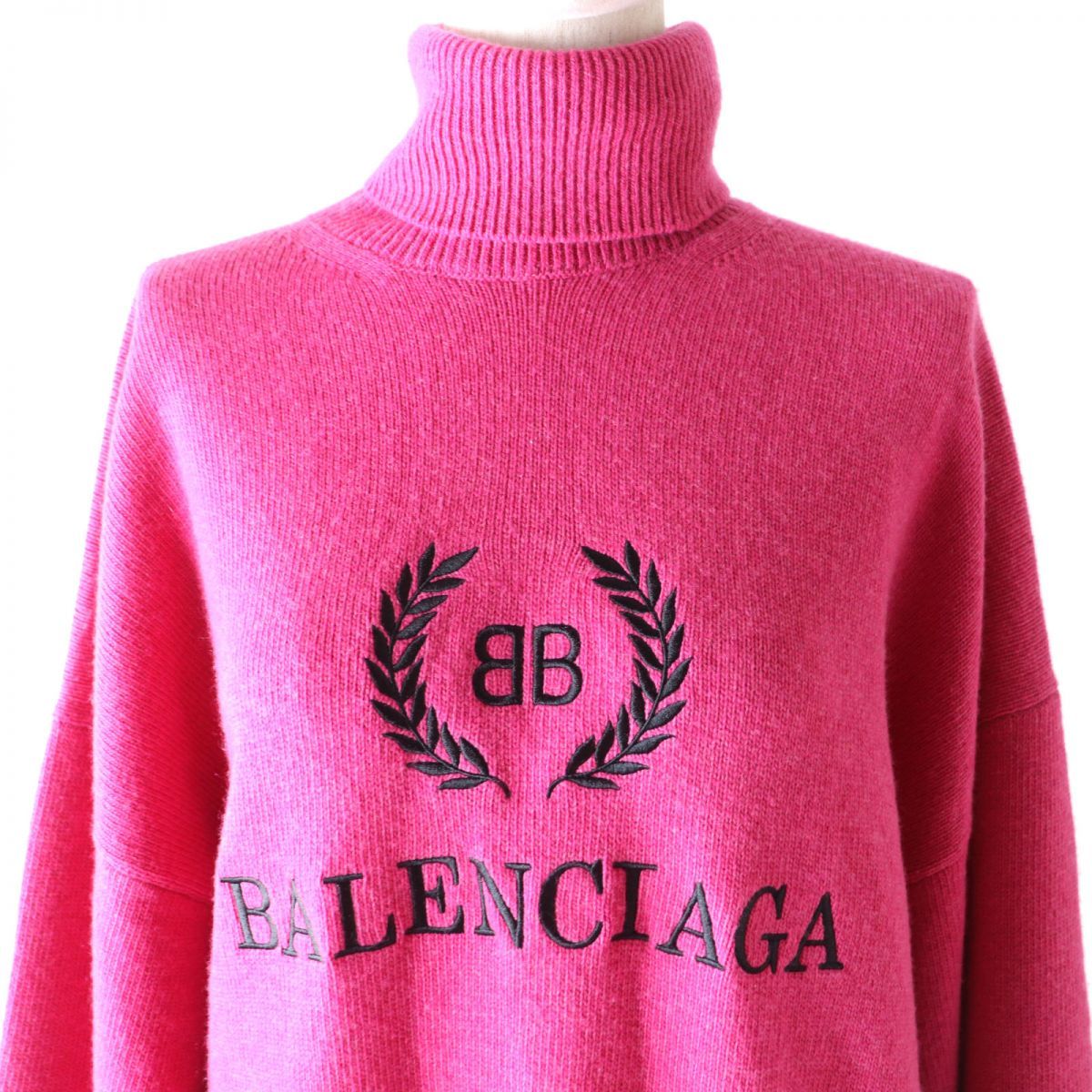 美品☆正規品 BALENCIAGA バレンシアガ 542618 ロゴ刺繍 エン