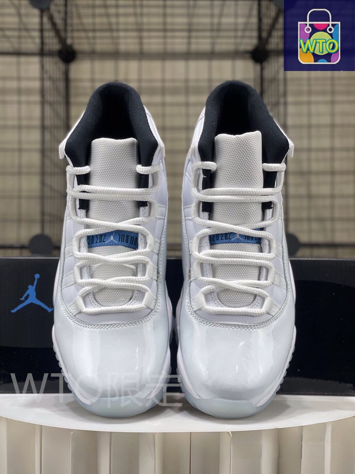 お値下げしました??即購入?? ナイキ NIKE AIR JORDAN 11 RETRO