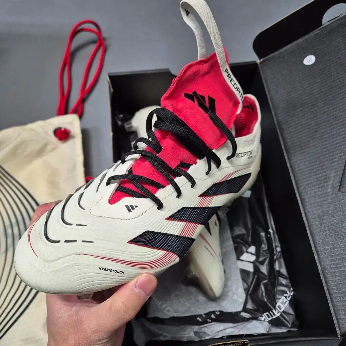 adidas Predator レッド スパイクシューズ 25.5cm adidas(アディダス