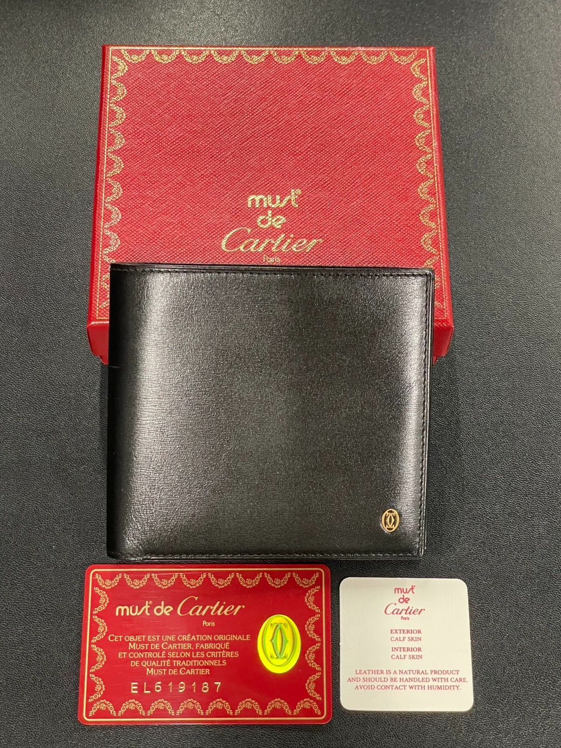 Cartier カルティエ パシャ 二つ折り札入れ