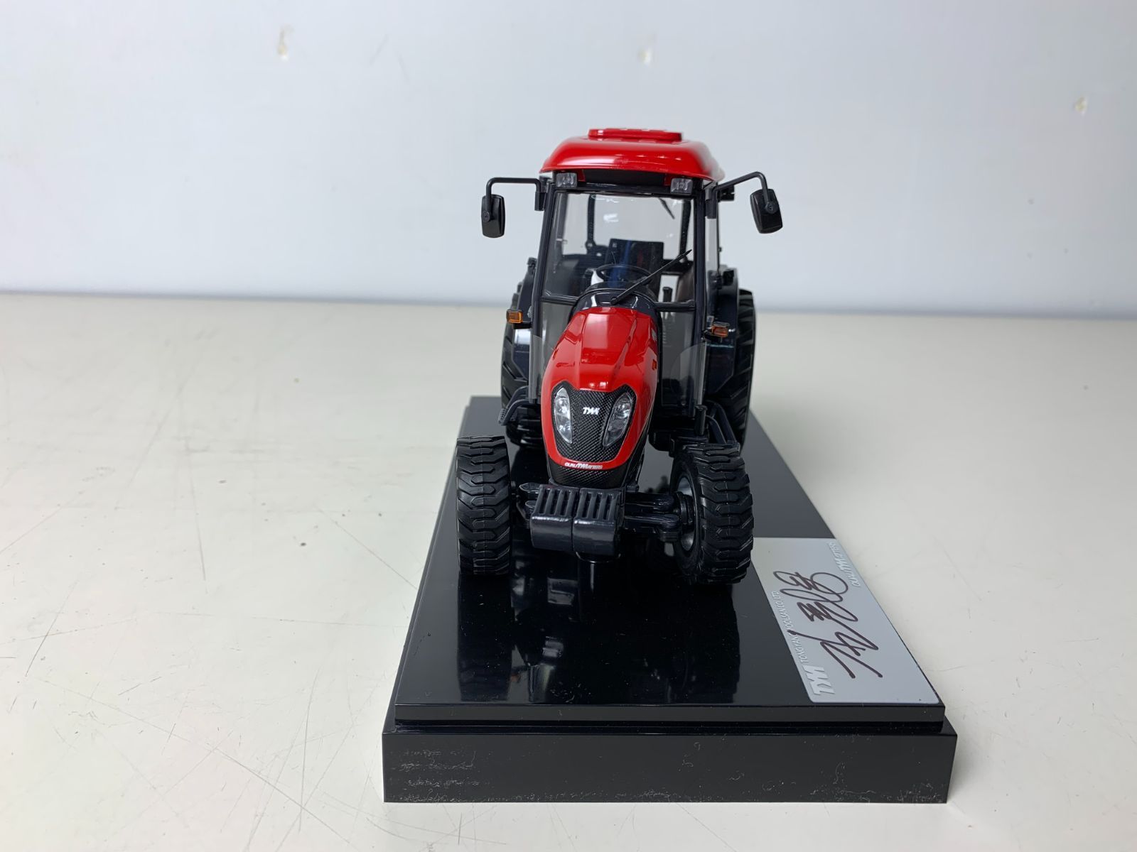TYM TRACTOR トラクター K6 T603 建機ダイキャスト スケールモデル