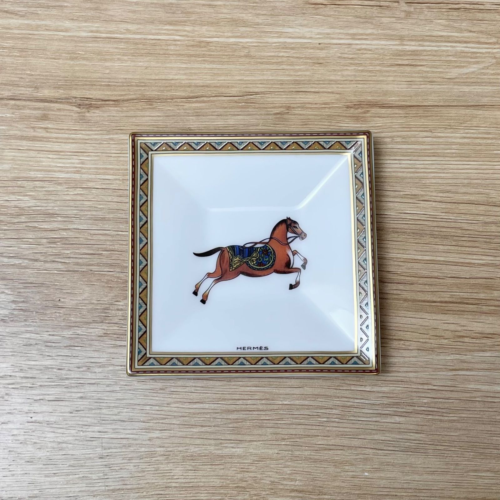 エルメス　シュヴァルドリアン　スクエアプレート　トレイ　角皿　aq7524 HERMES エルメス シュヴァルドリアン スクエアN.2 プレート 11