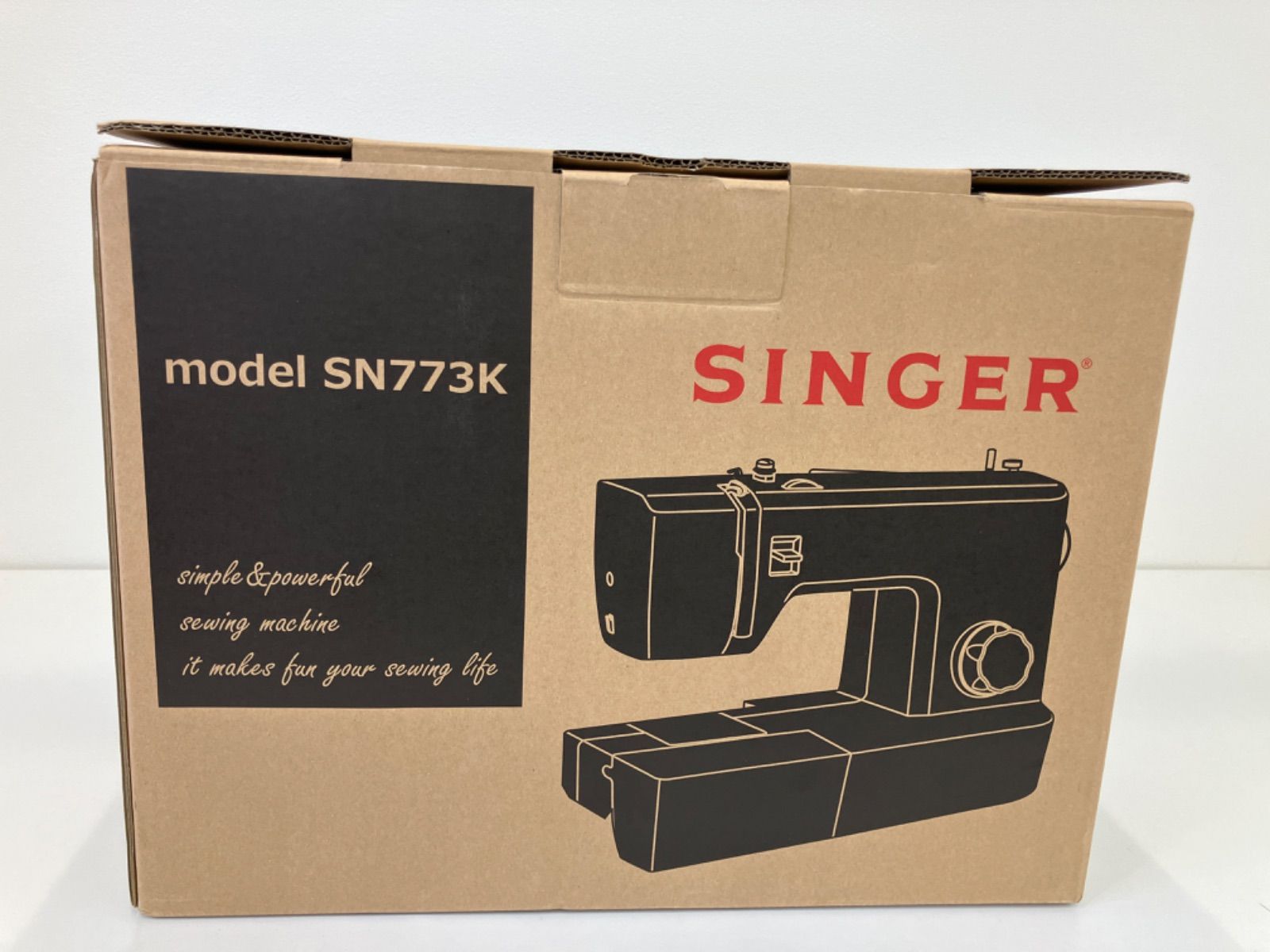 セール中 ☆SINGER 電子ミシン 黒SN773K 未使用 新品未使用 セール中 ☆SINGER 電子ミシン 黒SN773K 未使用 新品未使用