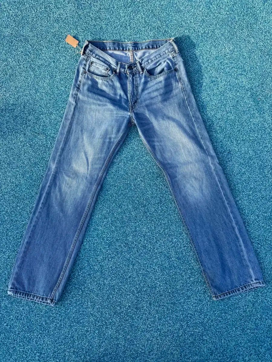 【雷市場（ポンジャン）商品韓国直送】 32 インチ ヴィンテージ LEVI'S(リーバイス) 505 32x32_a113