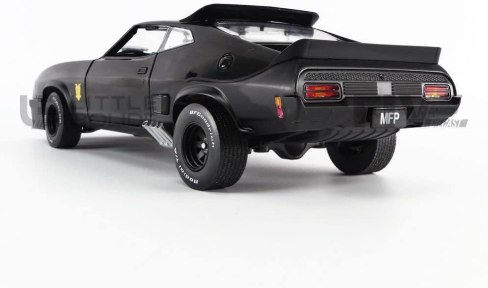 【超希少レア大人気完売品】マッドマックス V8 XB インターセプター Greenlight Last of the V8 Interceptors (1979) 1/18スケール