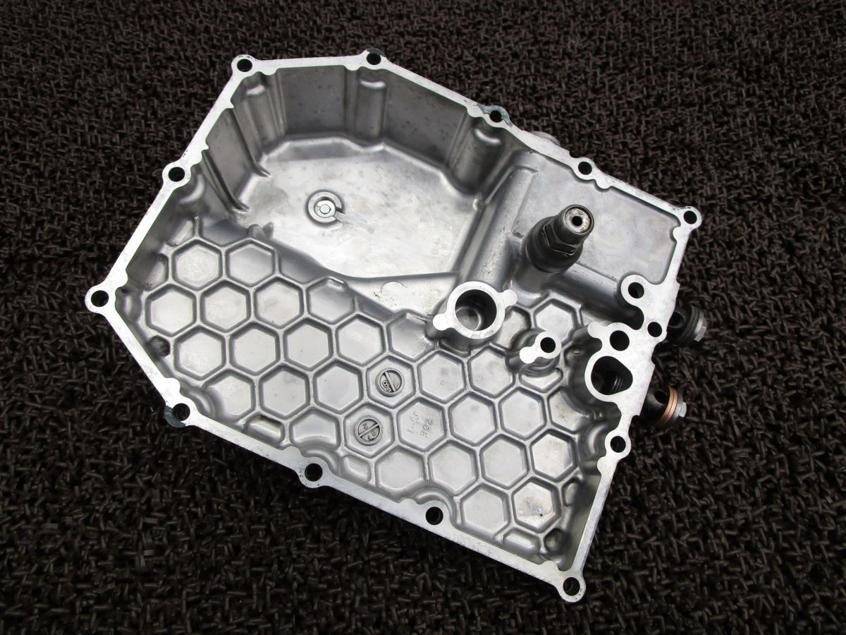 イナズマ400 オイルパン A5955 GK7BA スズキ K717 INAZUMA キャブ車 BRIGHTFACE_UK