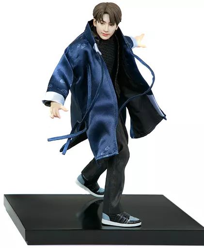 ♪) BTS 防弾少年団 JIN IDOL デラックス スタチュー ホットトイズ