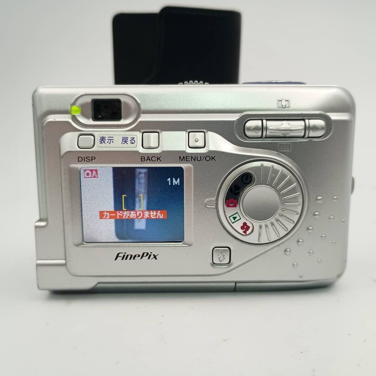 ★動作品★富士フィルム FUJIFILM FinePix A303 シルバー Amazon | Fujifilm FinePix A303 3MPデジタルカメラ+3倍光学