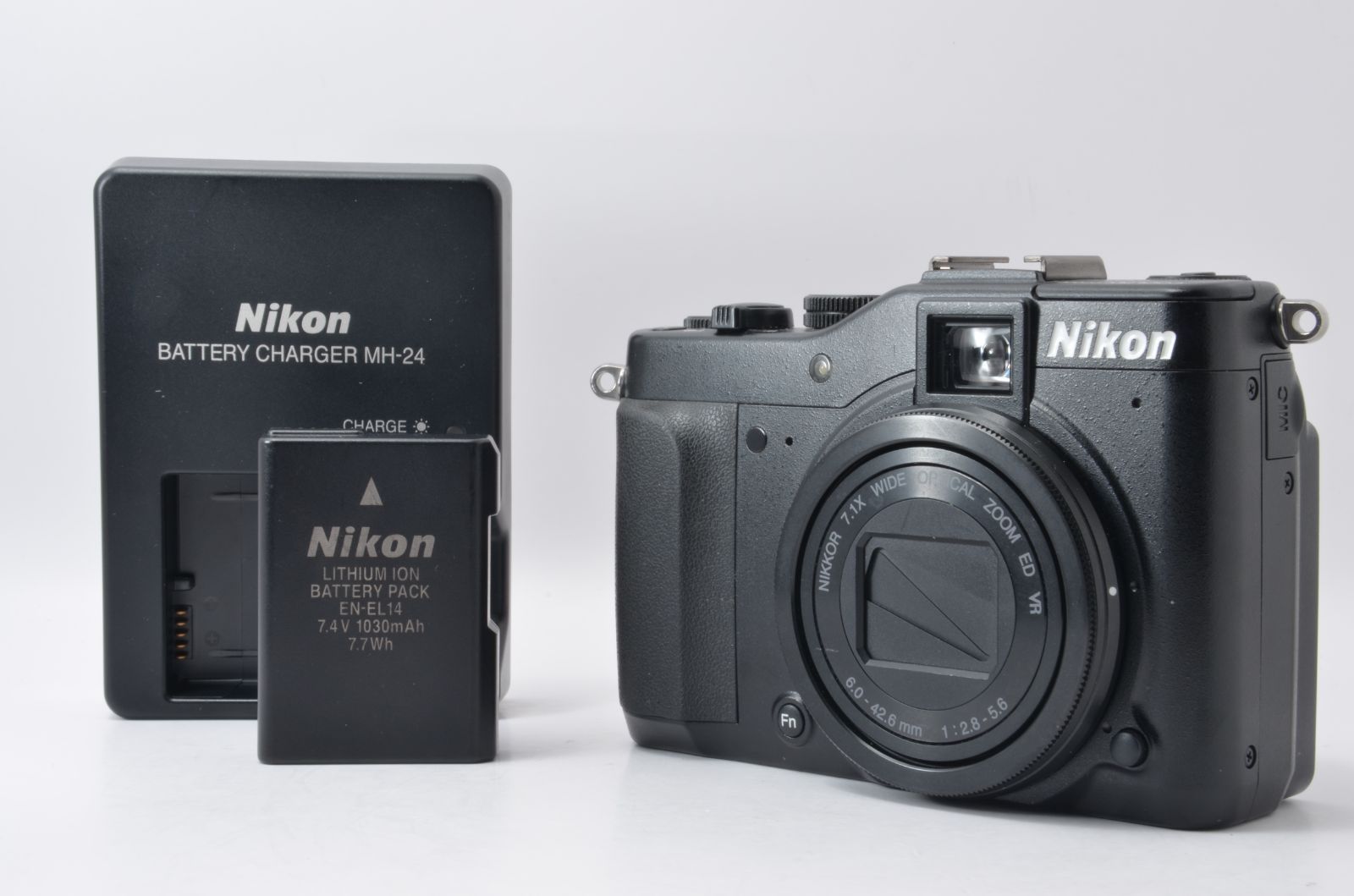 ☆ Nikon COOLPIX P7000 動作確認済み USED ☆