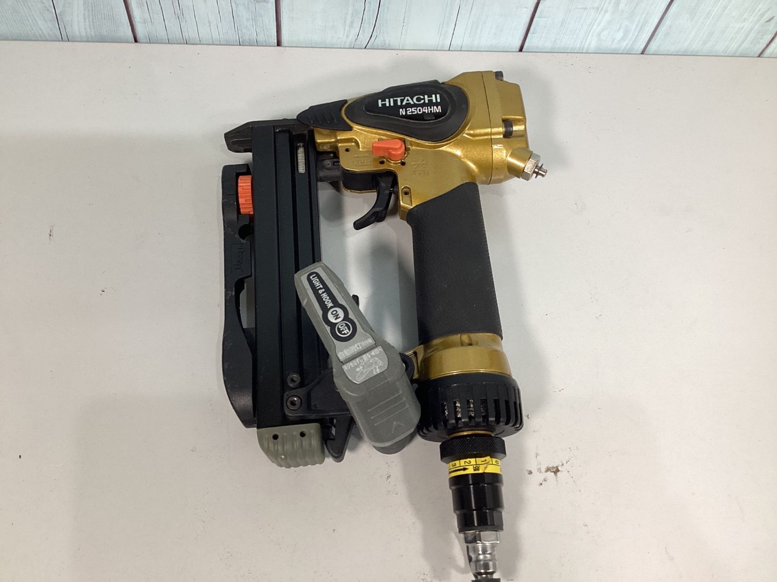 ハイコーキ HIKOKI 旧 日立工機 高圧エアタッカ N2504HM