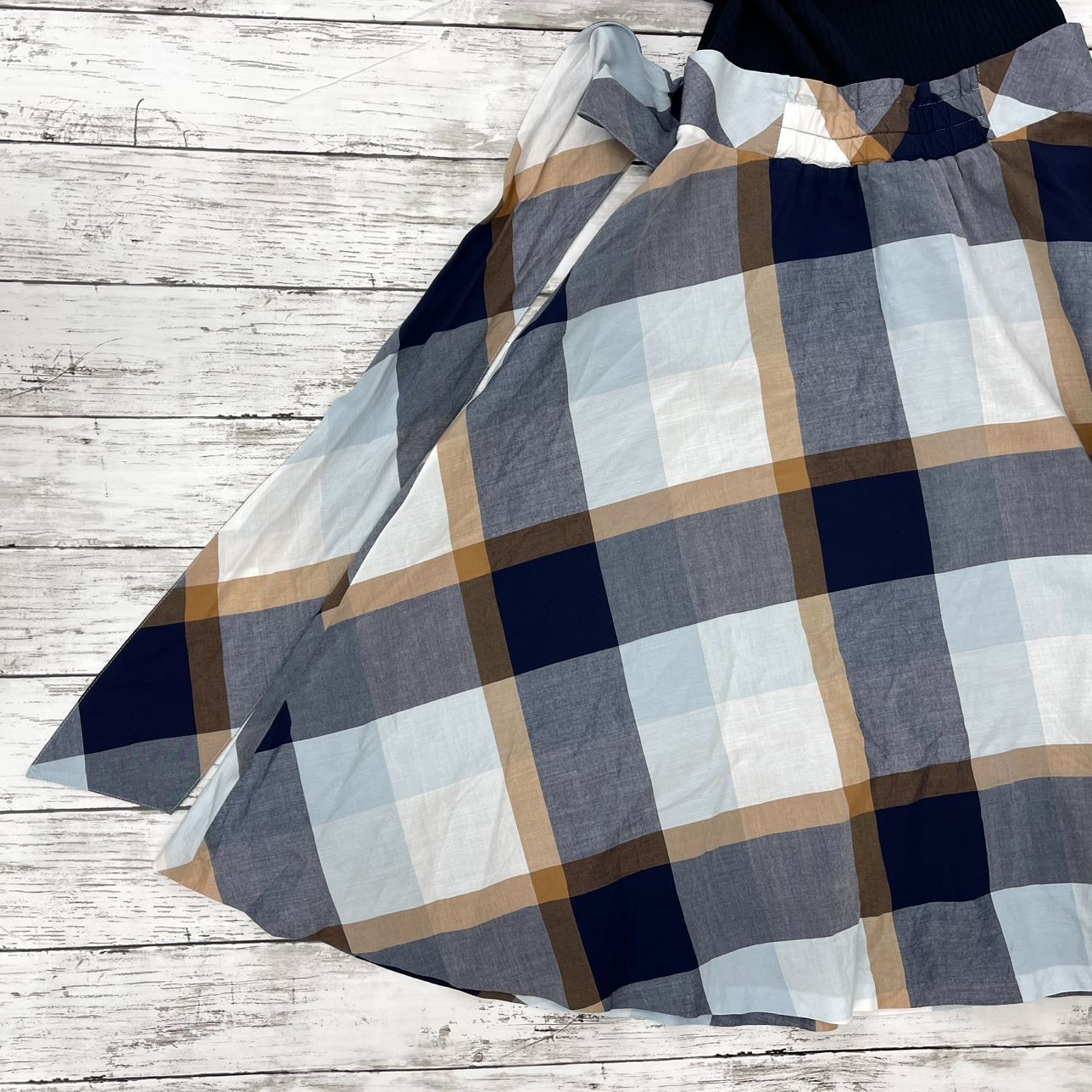 ブルーレーベルクレストブリッジ チェックスカーフプリント ニット