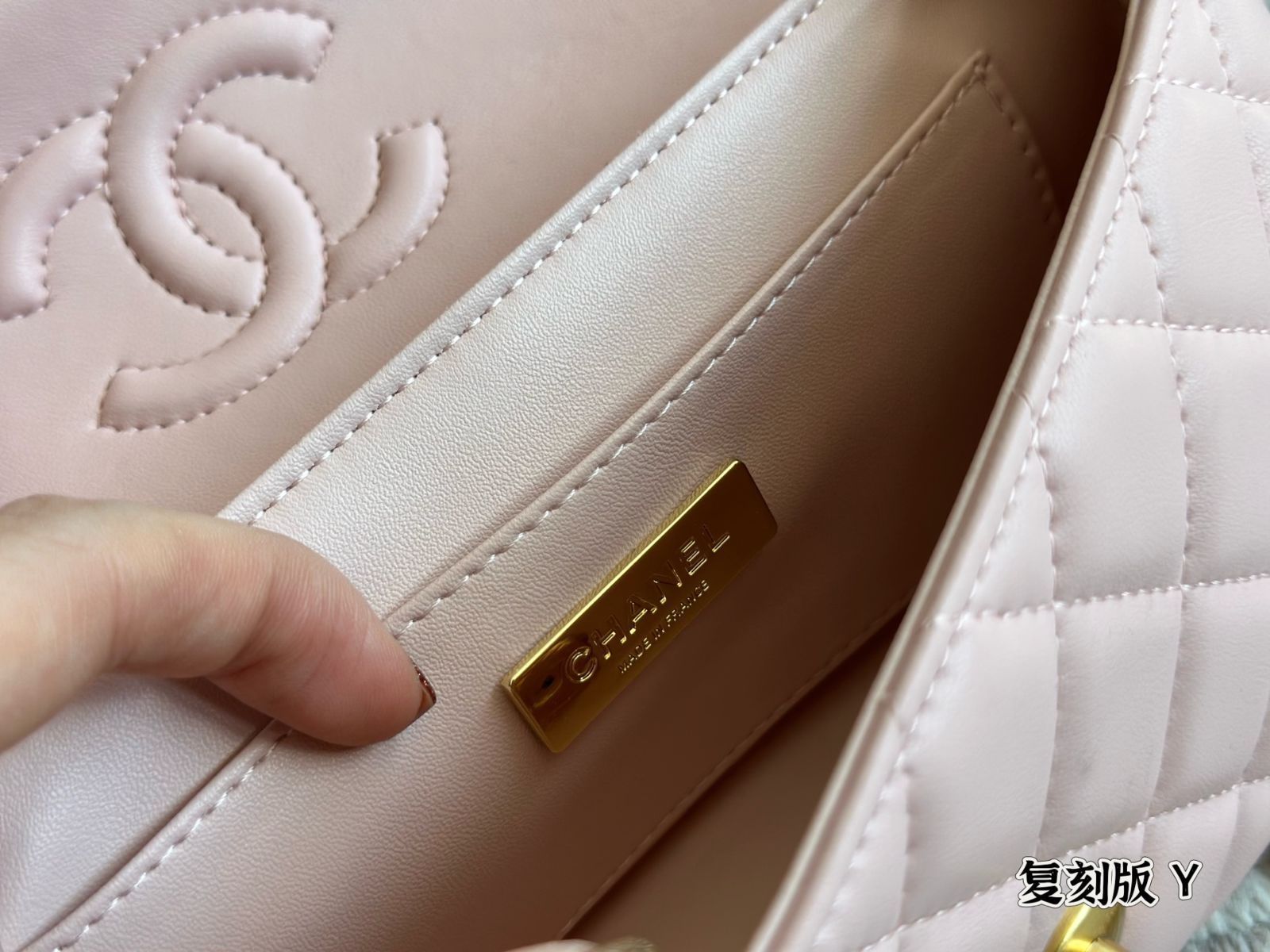 激レア！未使用品★ビンテージ CHANEL★ハンドバッグ 極美 新作CHANEL超希少☆トップハンドル付 フラップバッグ 直営店