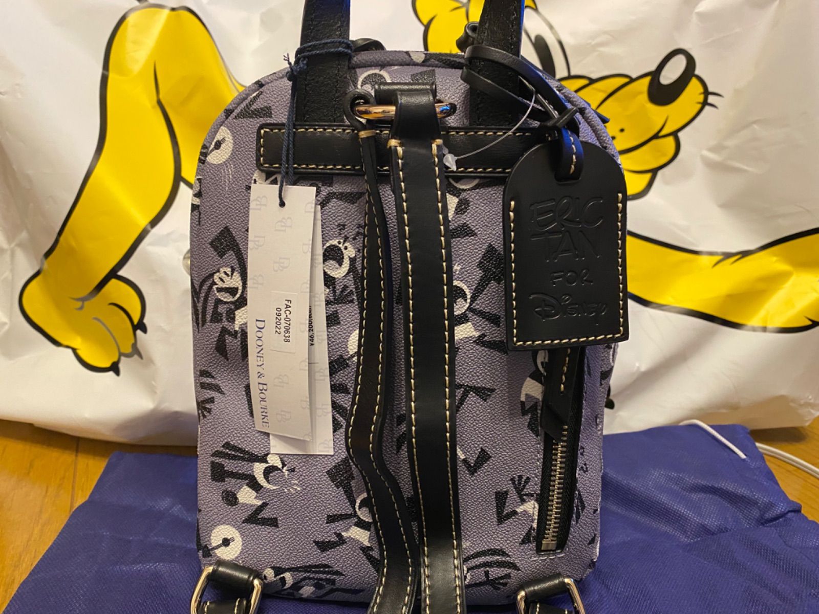 Dooney & Bourke ドゥーニー&バーク オズワルド・ザ・ラッキー