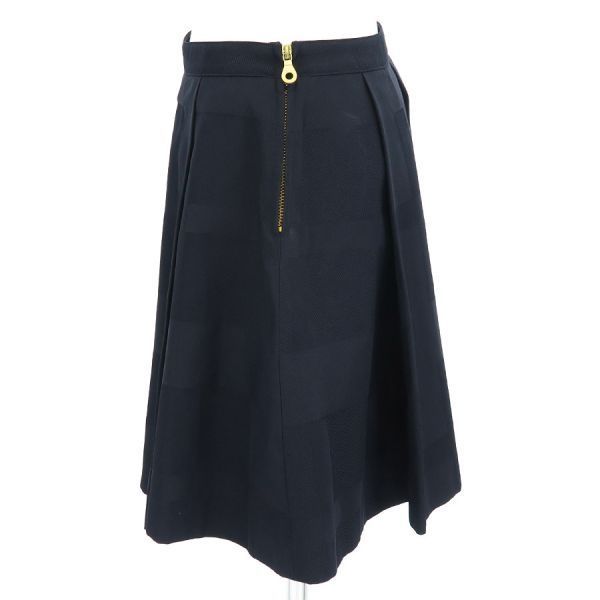 ブルーレーベルクレストブリッジ スカート 【Bランク】【中古】 - メルカリ 