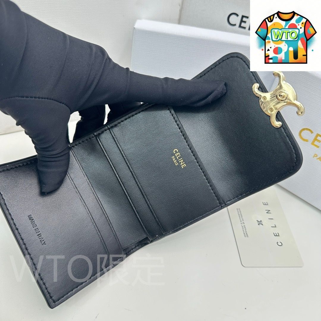 レザーを使用した精巧な2点セットデザイン-WTO輸入2