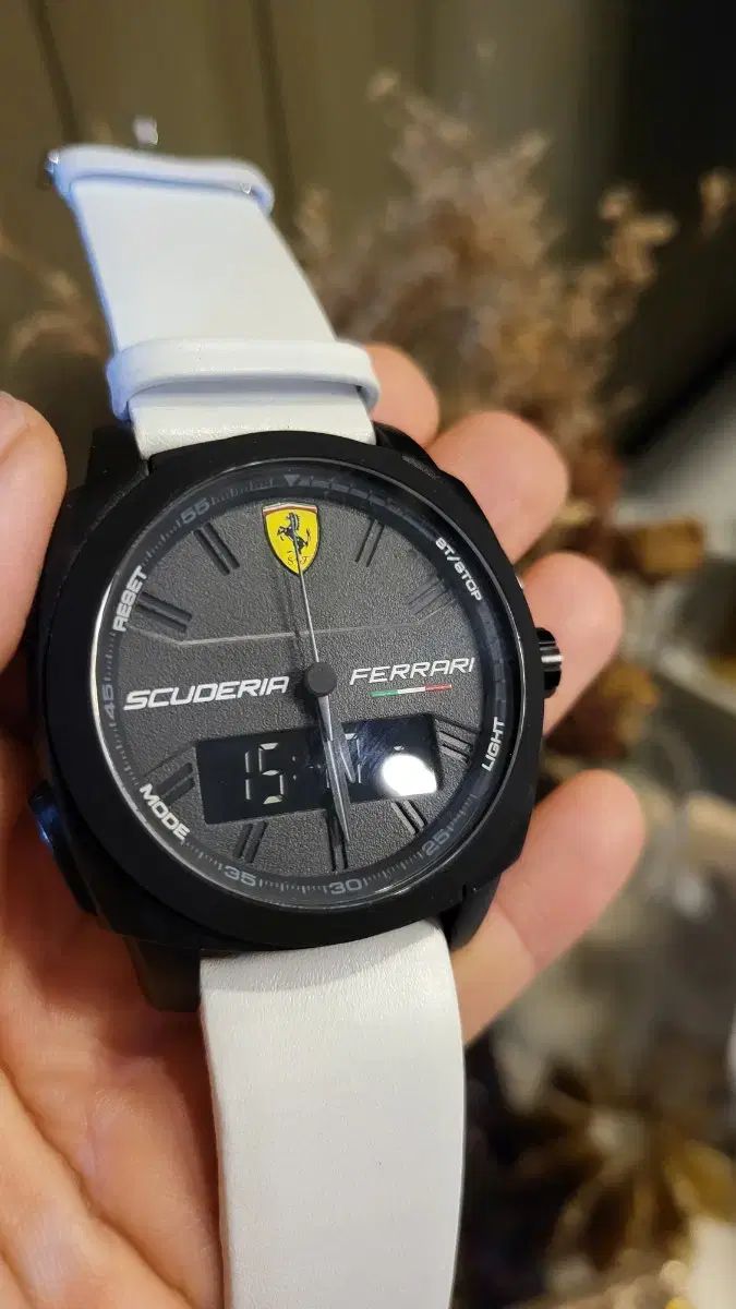 スクーデリア・フェラーリ メンズウォッチ フェラーリ腕時計