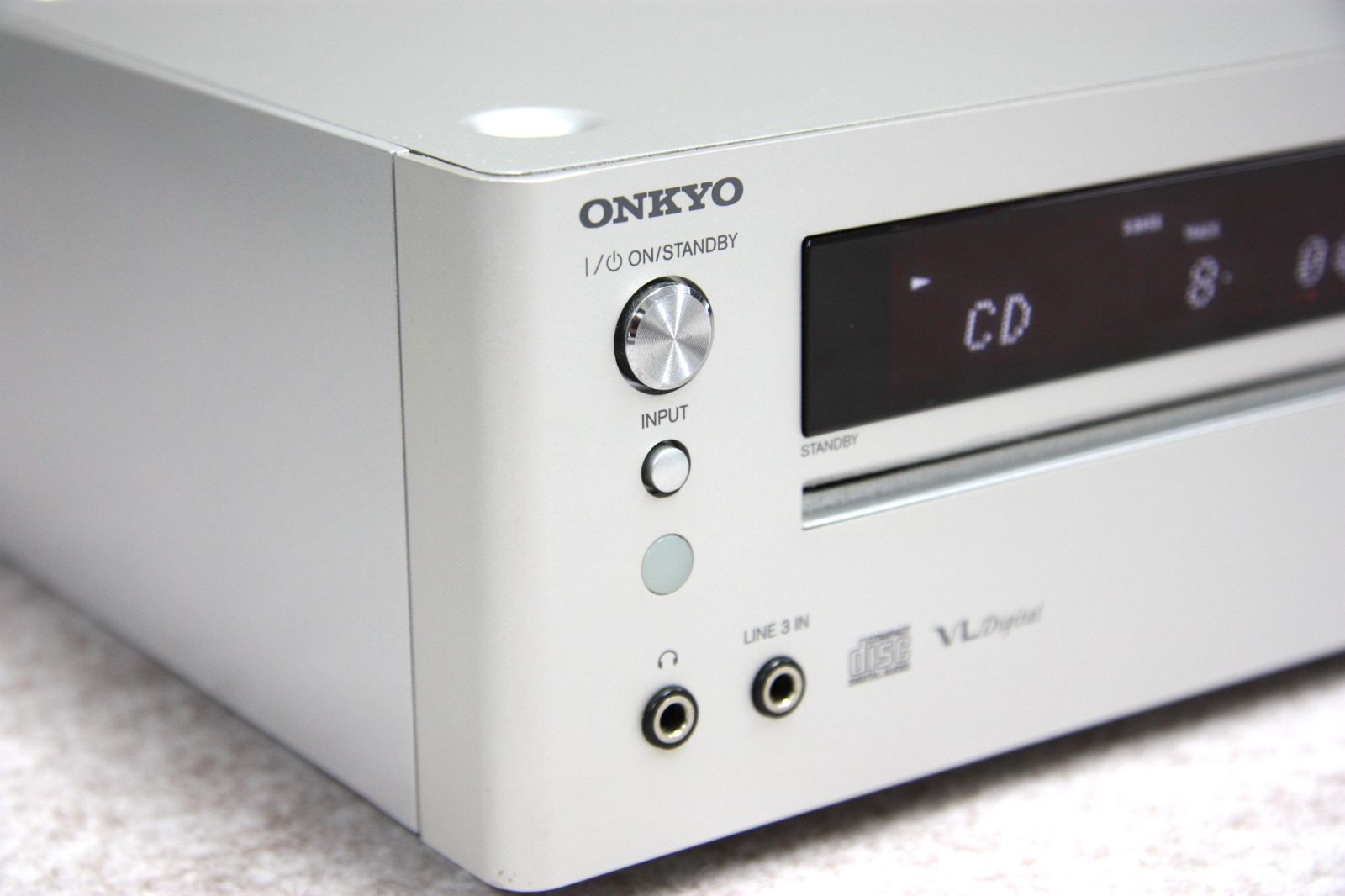 ONKYO　多機能ミニコンポ　アンプＣＲ-Ｓ1　リモコン付　現状/管理：1050Ｂ22 ONKYO CDミニコンポ CR-S1シルバー色リモコン付 - メルカリ
