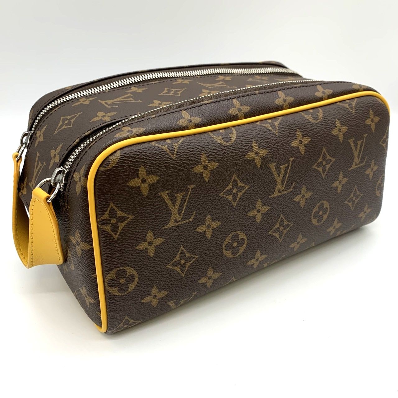LOUIS VUITTON ルイ ヴィトン ドップ キット M46764 セカンドバッグ モノグラムキャンバス ブラウン 茶 メンズファッション