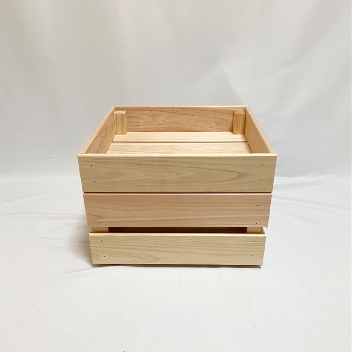 国産ひのき 正方形の木箱