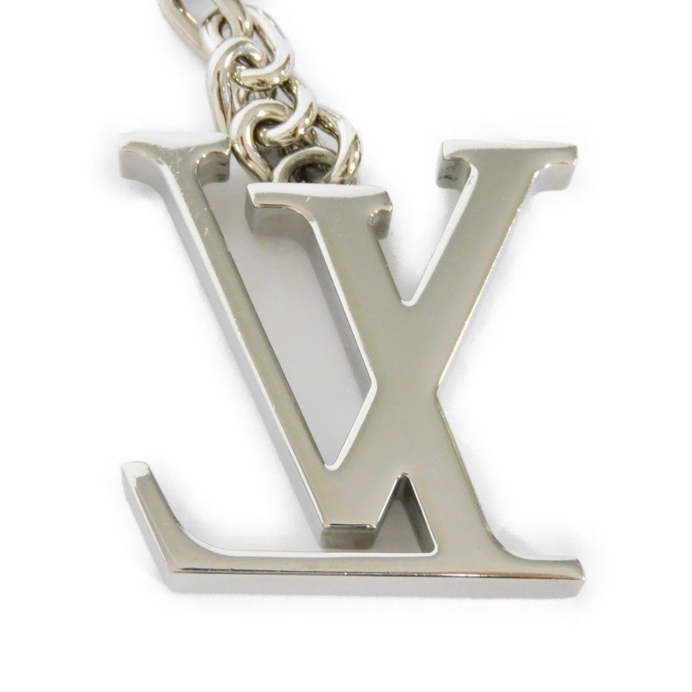 LouisVuittonロゴキーホルダーシルバー LV ロゴキーホルダー シルバー - メルカリ