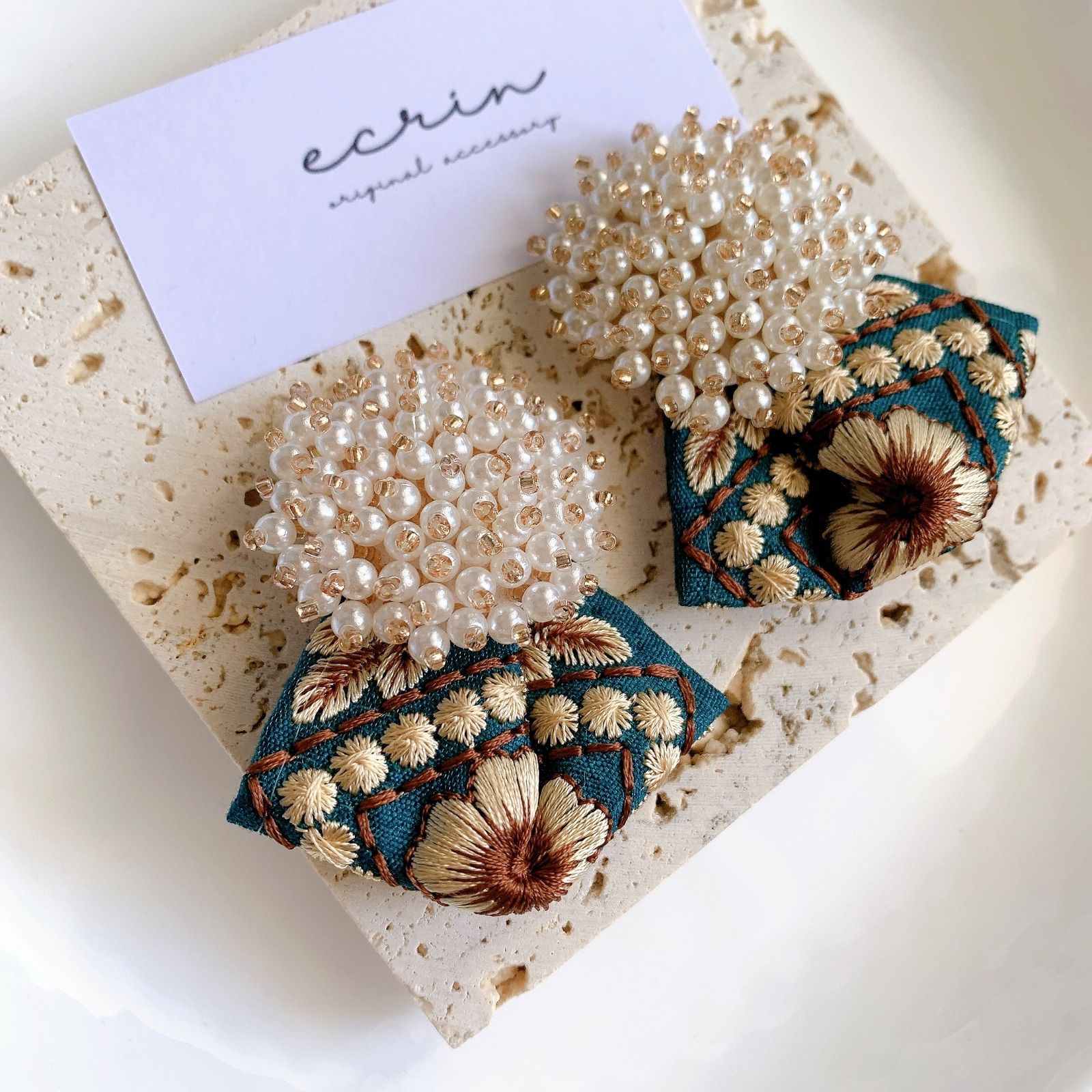 1584】つぶつぶ パール ビーズ刺繍 インドリボン ハンドメイド