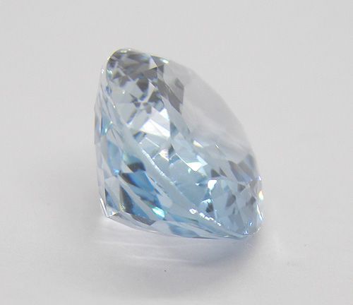 ポスト投函】 ブルートパーズ 10.745ct ルース オーバル 一個 大粒