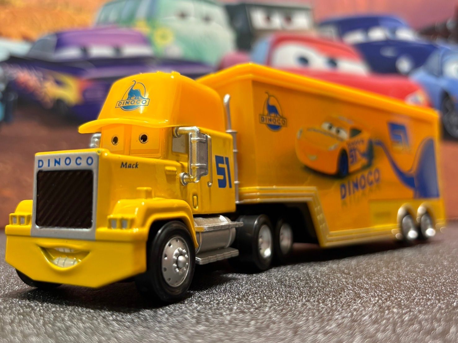 ☆カーズ☆マック トラック クルーズラミレス トレーラー 単品 - メルカリ