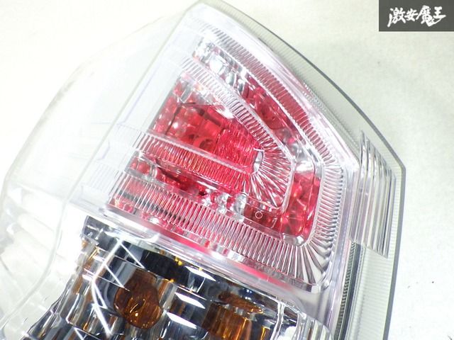 ホンダ 純正 RK5 RK6 ステップワゴン スパーダ 前期 LED テール