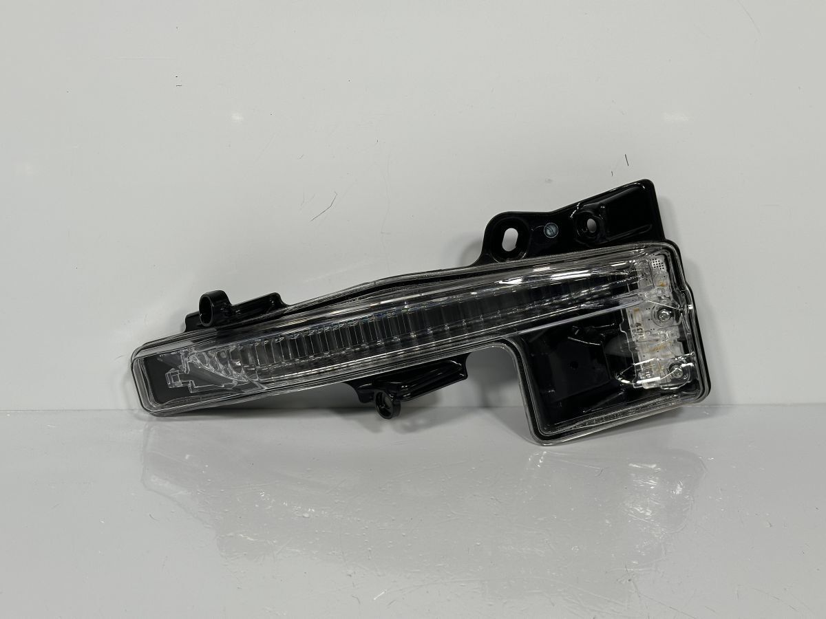 破損キズなし 低走行 プリウス ZVW60 MXWH60 MXWH61 純正 左 LED デイライト 左フォグランプ Assy 812B0-47030 278-723E7 管理29905