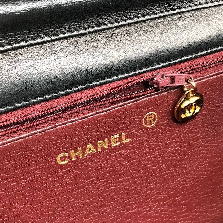 美品 CHANEL シャネル ココマーク マトラッセ ラムスキン プッシュロック チェーン ショルダー バッグ ブラック a4765 CHANEL（シャネル） マトラッセ ココマーク プッシュロック チェーン