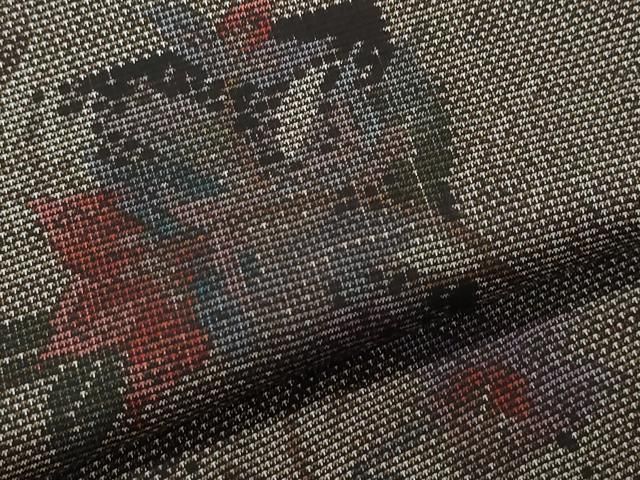平和屋着物○本場大島紬 刺繍 泥染め 更紗花唐草文 和田織物謹製 証紙