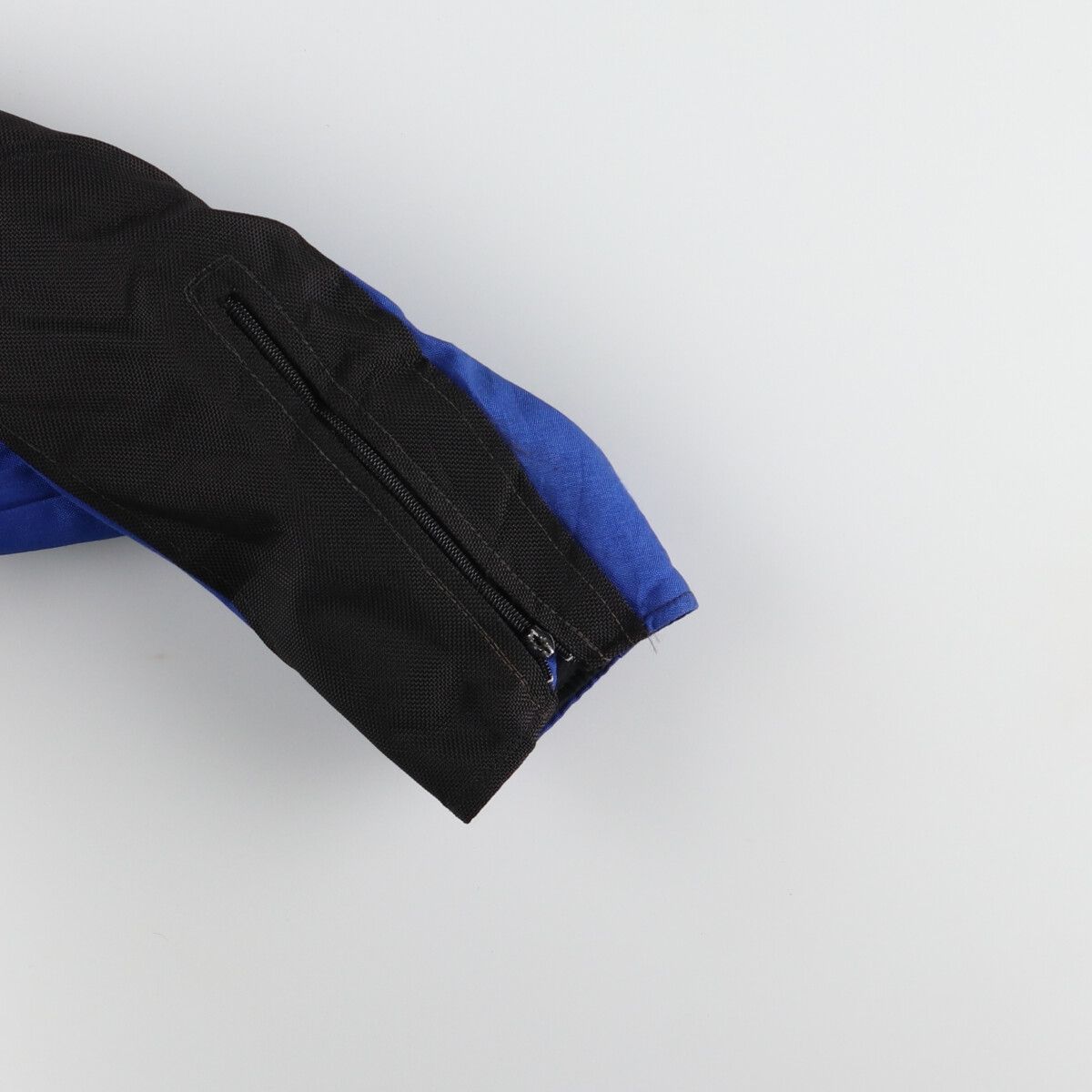 古着 ホンダ HONDA CBR1100XX SUPER BLACKBIRD バック刺繍 レーシング  