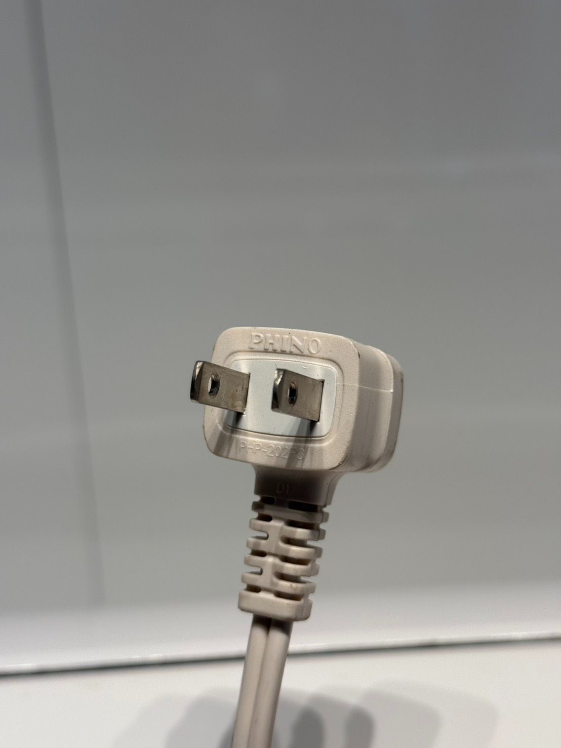 243 DAIKIN 製エアコン 8～10畳用 WWW_KANDAIZUMI_COM