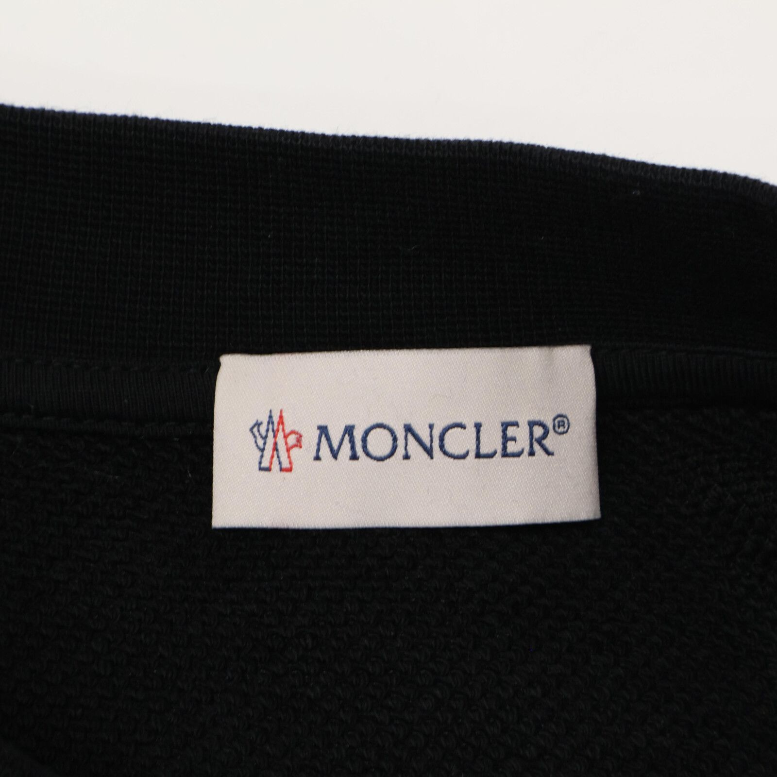 MONCLER モンクレール 【美品/21年製】8G00022 809LC ライン