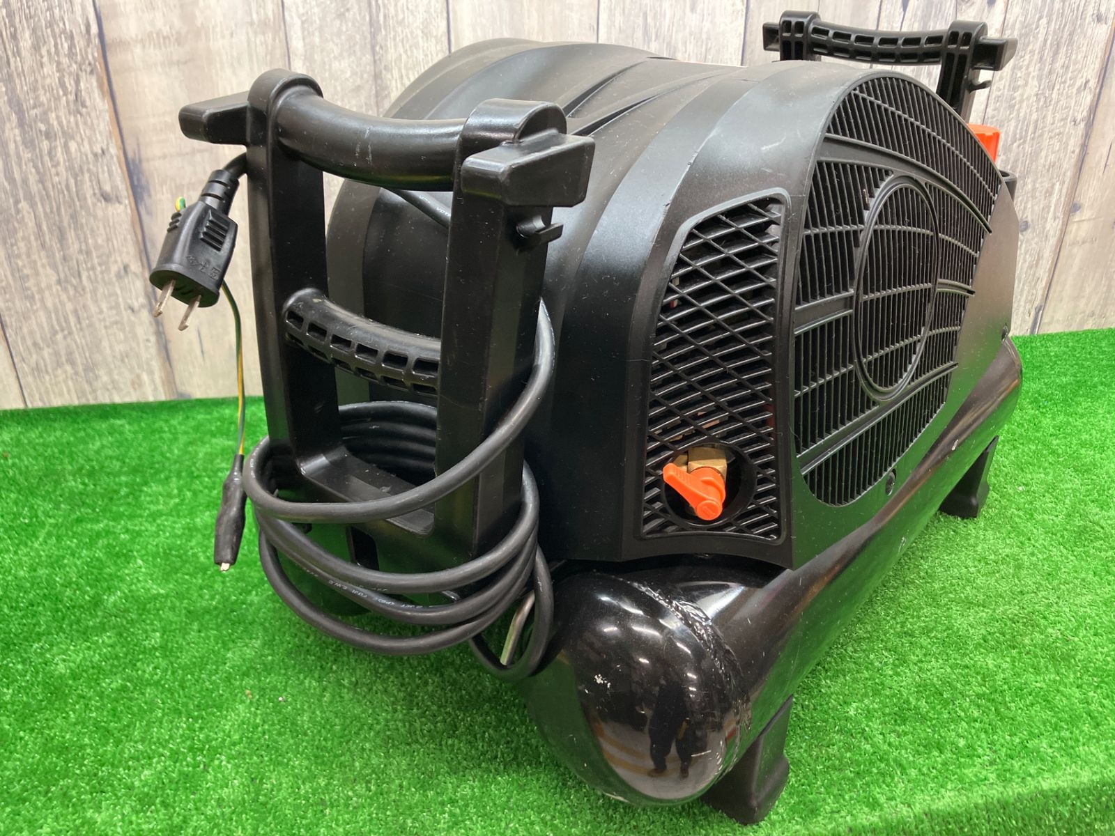 エアコンプレッサー AK-HH1270E_ブラック