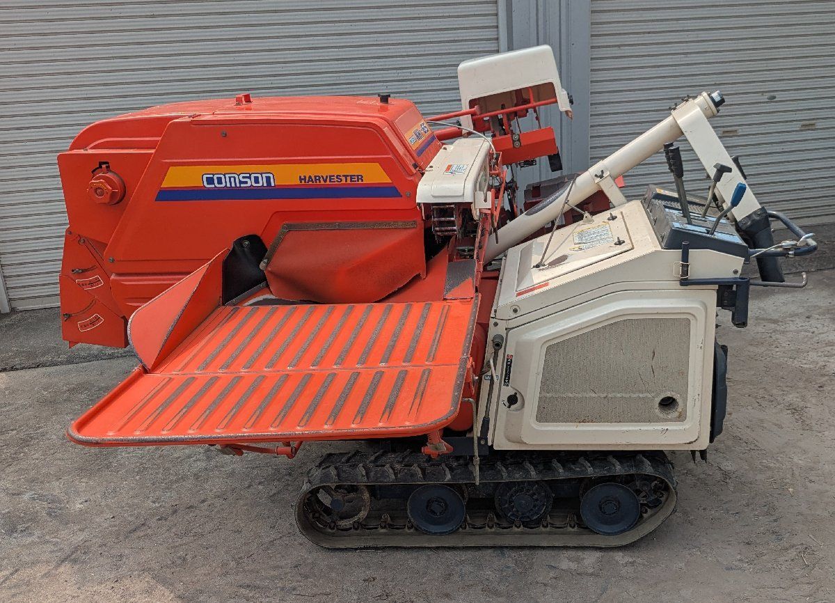 鹿児島発　コムソン製造元クボタ ディーゼルエンジンハーベスタNH1-65(RH650) 鹿児島発 コムソン製造元クボタ ディーゼルエンジンハーベスタNH1-65