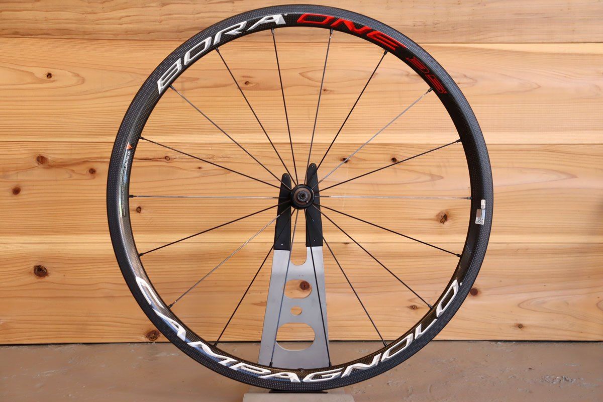 Campagnolo BORA ONE 35 AC3クリンチャーホイールセット Ln9bGIfyGLq2LG3g1hy3KvZ1eXtkSh