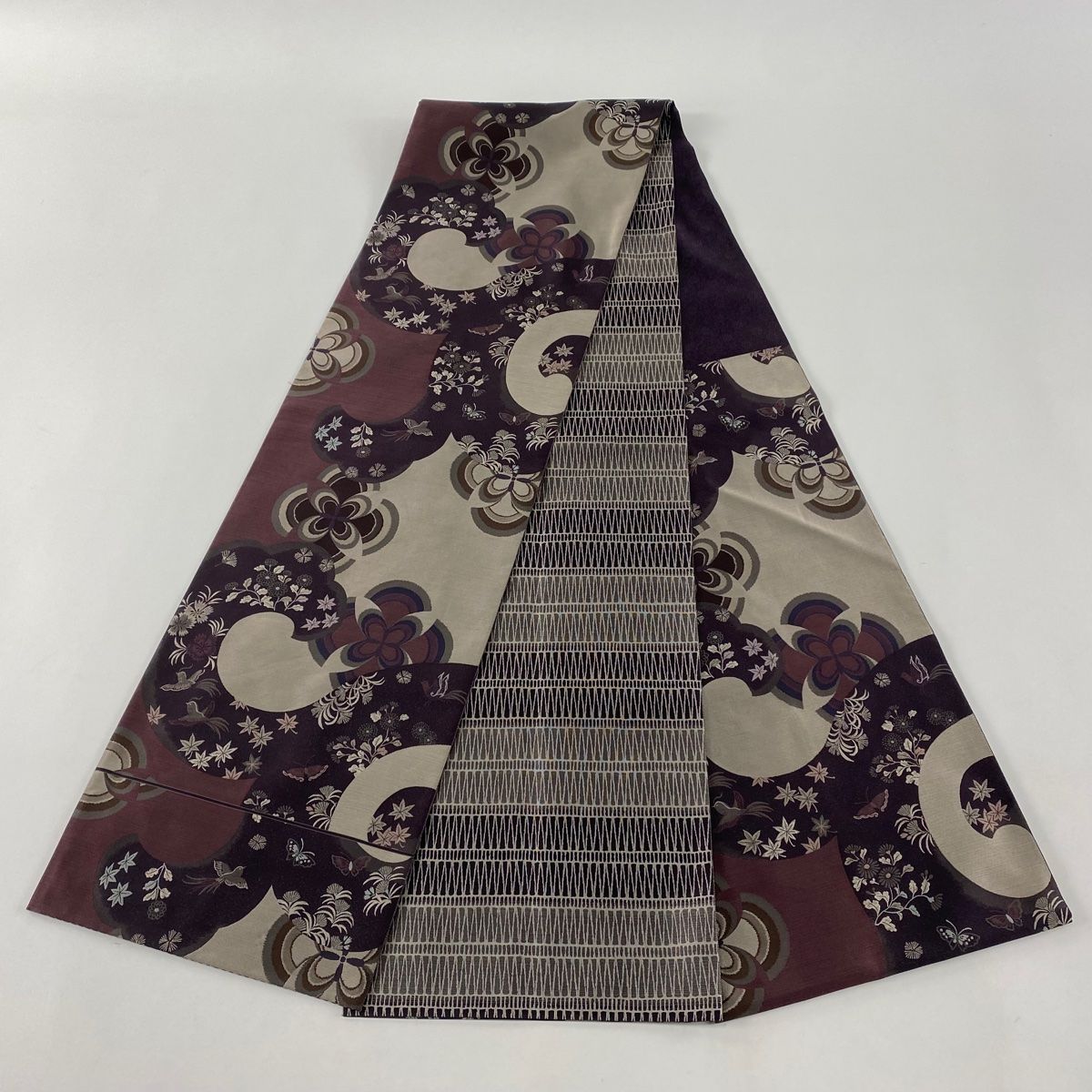 袋帯 美品 逸品 落款 となみ帯 麹塵染 草花 深緑 六通 正絹 【中古 