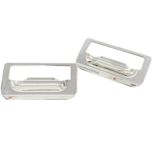 UDトラック（クオン）純正テールランプ左右 8個のセット UDトラック（クオン）純正テールランプ左右 8個のセット UD クオン純正