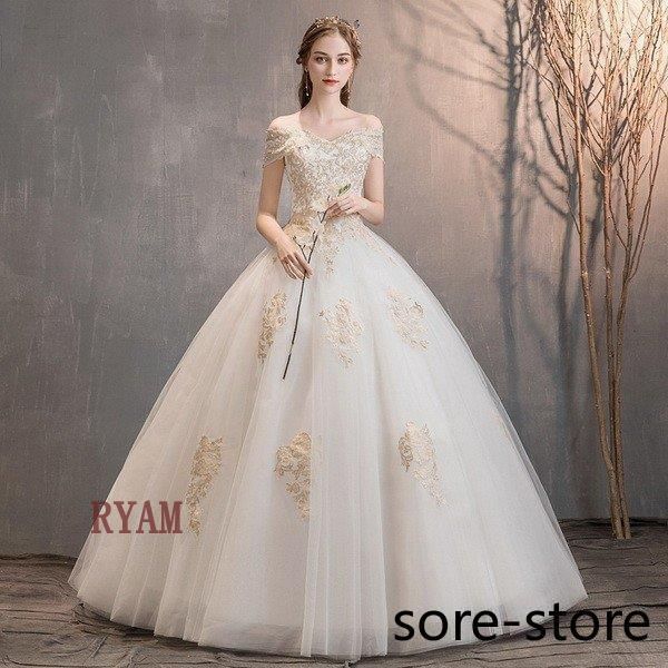 ウェディングドレス白